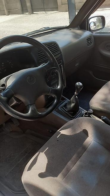 Kia: Kia Sportage: 2000 г., 2 л, Механика, Дизель, Внедорожник — 8