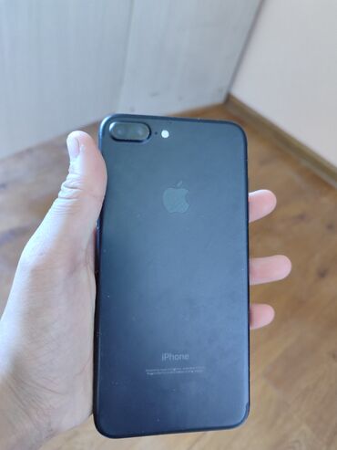 Apple iPhone: IPhone 7 Plus, Б/у, 32 ГБ, Черный, Защитное стекло, 100 %