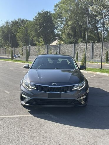 срочно продаю машину бишкек: Продаю KIA Optima год 2019 об 2.4 машина в идеальном состоянии свежи