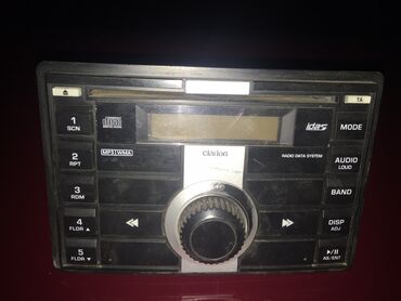 купить магнитофон в машину: Автомагнитола Clarion (1DIN) Особенности и функции: - Встроенный