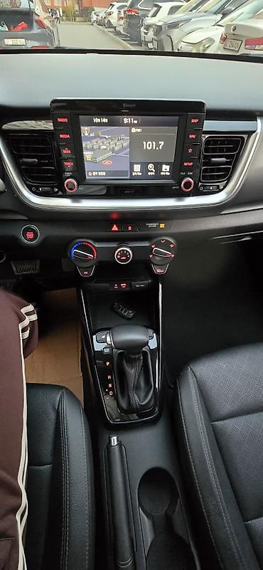 Kia: Kia Stonic: 2018 г., 1.4 л, Автомат, Бензин, Кроссовер — 6