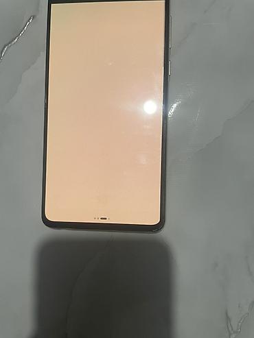 harmony: Huawei P30, Б/у, 128 ГБ, цвет - Черный, 2 SIM — 4