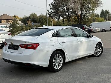 Транспорт: Chevrolet Malibu: 2018 г., 1.5 л, Автомат, Бензин, Седан — 4