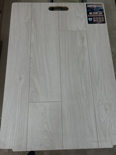 пенопластовые панели: Ламинат ARTO (коллекция Arto Ancient, декор Swiss Oak/светлый дуб) -