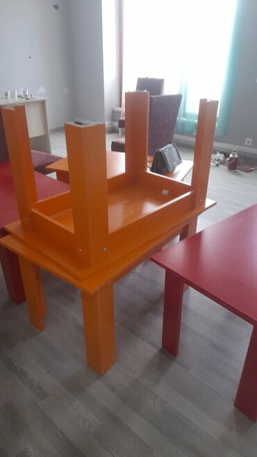 Uşaq masaları: Oğlan və qız üçün, Yeni, Siyirməsiz, Bağça masası, Stullar ilə — 9