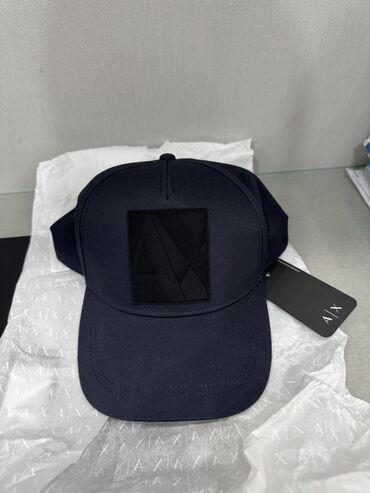 Baş geyimləri: Armani Exchange orjinal