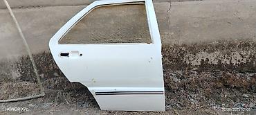 Avtomobil qapıları: Avtomobil qapıları (ağ rəng) — 3