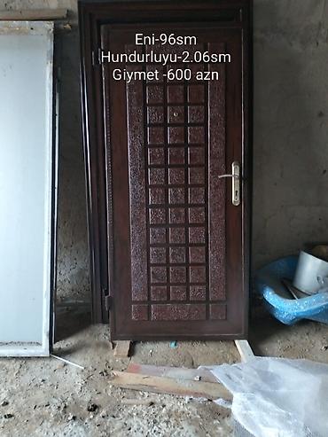 Tecili seyf gapi satilir, olculeri eni -96, hundurluyu -2.06sm, 20