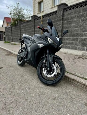 Мотоциклы: Продаю электрический мотоцикл *Yamaha R3* ⚡ Мощность: 3500 Вт |