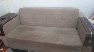 Rəflər: Divan, İşlənmiş, Açılan, Bazalı, Parça, Çatdırılma yoxdur