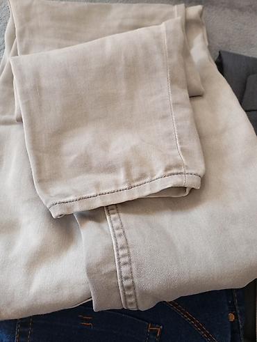 Ostala ženska odeća: Prodaja odece samo na dzakove 30kom/2000din stvari vidite na — 5