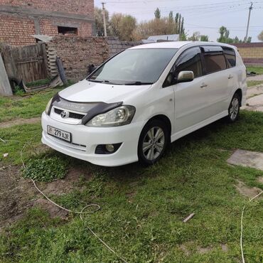 Toyota: Toyota Ipsum: 2004 г., 2.4 л, Автомат, Газ, Универсал