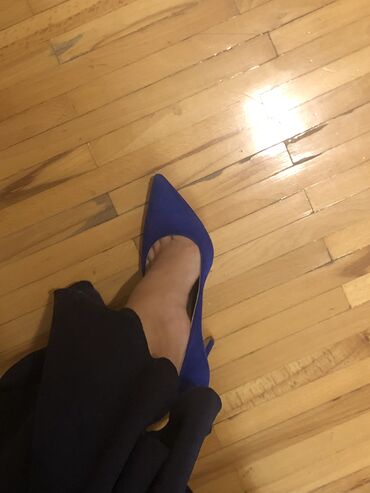 Tuflilər: Tuflilər, Ölçü: 38, rəng - Göy, İşlənmiş — 9