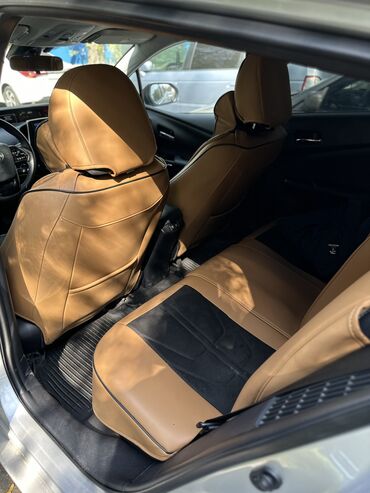 Toyota: Toyota Prius: 2021 г., 1.8 л, Вариатор, Гибрид, Хэтчбэк — 13