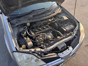 nisa: Nissan Primera: 2002 г., 2 л, Автомат, Бензин, Седан — 5