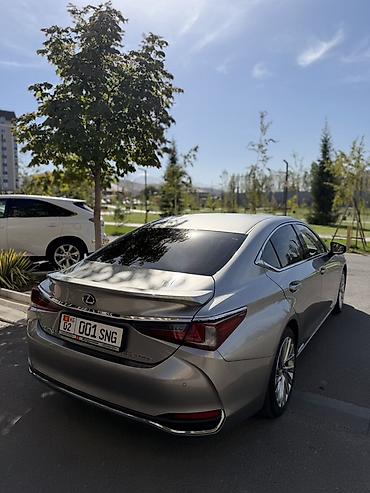 Lexus: Lexus ES: 2019 г., 2.5 л, Автомат, Гибрид, Седан — 5