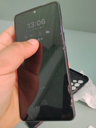 Samsung: Samsung Galaxy A52, 128 GB, rəng - Qara -da lalafo.az — 1 Samsung: Samsung Galaxy A52, 128 GB, rəng - Qara — 1