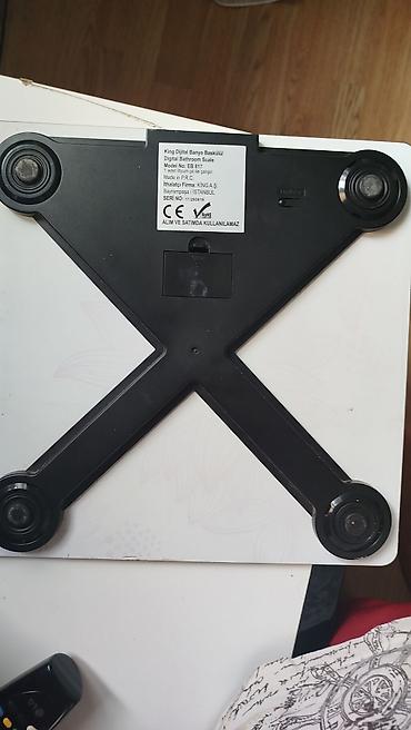 Məişət texnikası: King Digital Bathroom Scale – model BB 817 - Göstərici: aydın LCD — 2