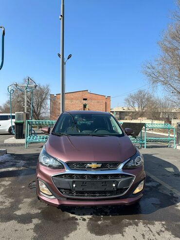 Chevrolet: Chevrolet Spark: 2018 г., 0.1 л, Вариатор, Бензин, Седан