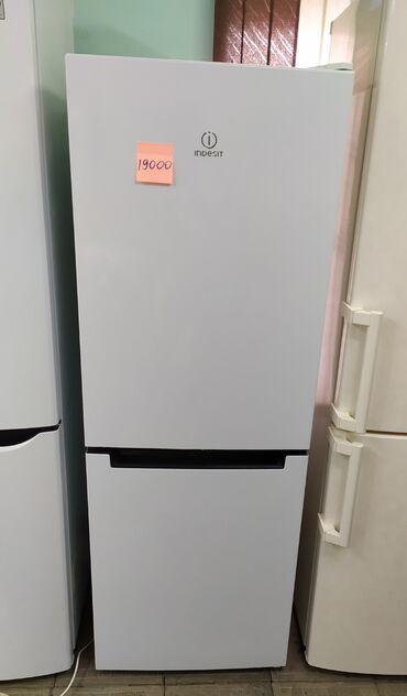 холоди: Холодильник Indesit, Б/у, Двухкамерный, Total no frost, 60 * 168 * 60