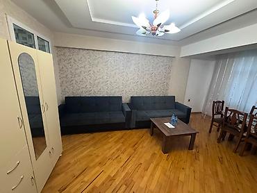 qarayev: Nizami rayonu, Qara Qarayev metrosunun çıxışı, Nəbz Klinikasının — 2