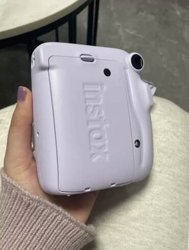 Фотоаппараты: Фотокамера моментальной печати Instax Mini 12 в лавандовом цвете