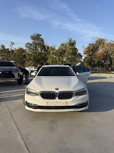 hongqi e: BMW 5 series: 2020 г., 2 л, Бензин — 2