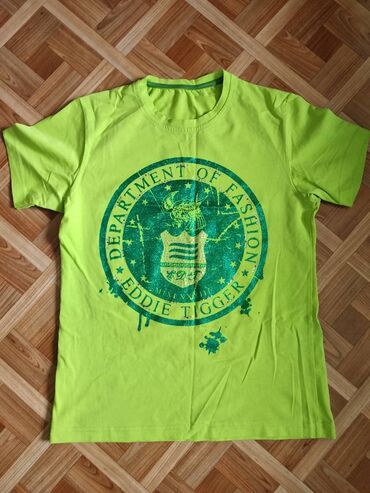 Рубашки: Рубашки и Футболки на рост 170, вес 60 Новые и б/у, цены от 100 до — 5