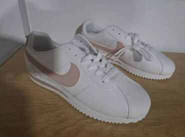 patike role: Trainers, Nike, size - 41