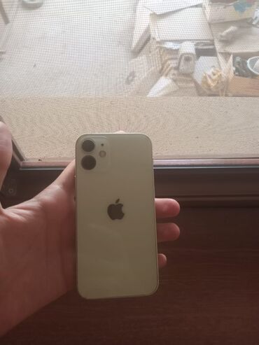 Avtoelektronika: IPhone 12 mini, Yaşıl