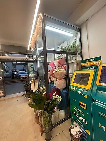 продаю цветочный бизнес: Аламедин-1 мкр (тц Мега Сити) Сдается готовый бизнес флористическая — 3