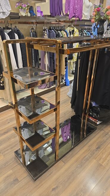 Digər mebel: Geyim mağazası ücün mebel,vitrin stilaj,aksesuarlar, kreslo -da lalafo.az — 3 Digər mebel: Geyim mağazası ücün mebel,vitrin stilaj,aksesuarlar, kreslo — 3