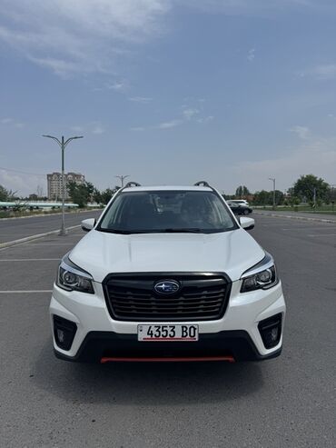 автомобиль субару форестер: Subaru Forester Год выпуска : 2018 Обьем двигателя: 2.5 Пробег 