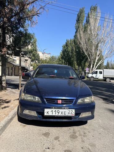 голф 4 вд: Honda Accord: 1997 г., 2 л, Автомат, Газ, Седан