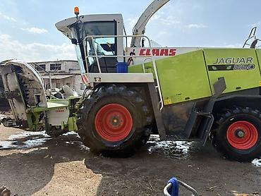 atego mercedes: Кормоуборочный комбайн CLAAS Jaguar 850 - Самоходный силосоуборочный — 1