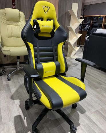 Ofis və oyun kresloları: Yeni, Təkərli, Qolları tənzimlənir, Dəri — 1