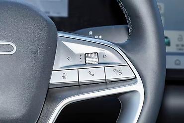 BYD: BYD : 2025 г., Электромобиль, Кроссовер — 16