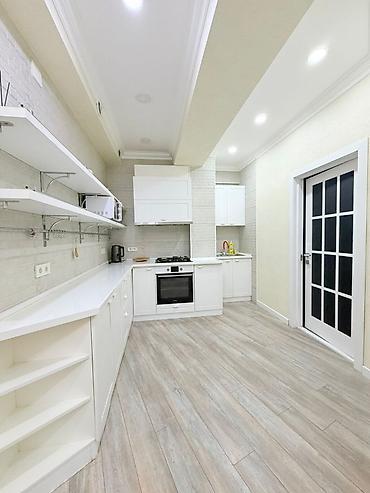 Посуточная аренда квартир: 2 комнаты, Душевая кабина, Постельное белье, Кондиционер — 4