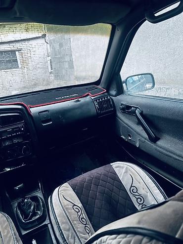 Volkswagen: Volkswagen Passat: 1989 г., 1.8 л, Механика, Бензин, Универсал — 6