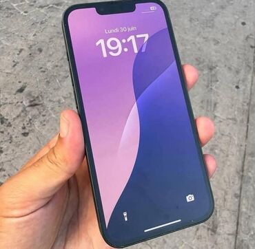 куплю холодильник бу в рабочем состоянии: IPhone 13, Черный, Face ID