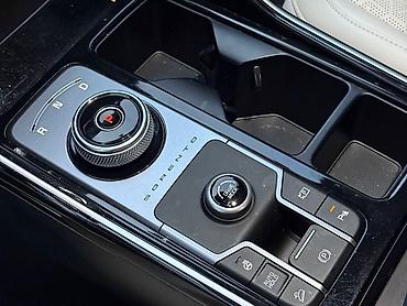 Kia: Kia Sorento: 2022 г., 1.6 л, Автомат, Гибрид, Кроссовер — 14