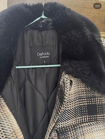 clothe: Два женских пальто в клетку. 1) DeFacto Outerwear, размер S - — 2