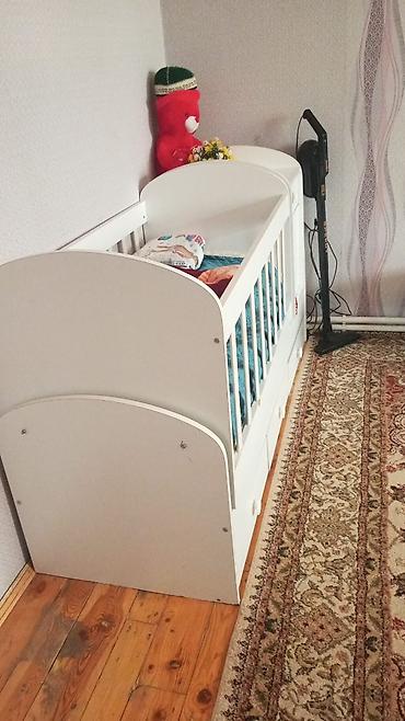 royal matras: Uşaq beşiyi – transformasiya olunan model - Rəng: ağ - Material — 2
