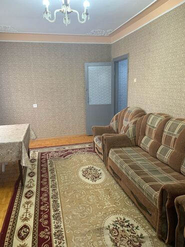 4 5 otaqli menziller: 1 otaqdan, 2 otağa düzəlmə mənzil kirayə verilir. Avtovağzal