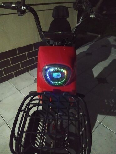 Другой электротранспорт: Продаю электро скутер по низкой цене Спецификации: Цифровая панель — 6