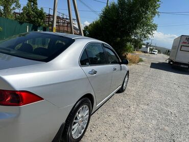 Honda: Honda Accord: 2004 г., 2 л, Автомат, Бензин