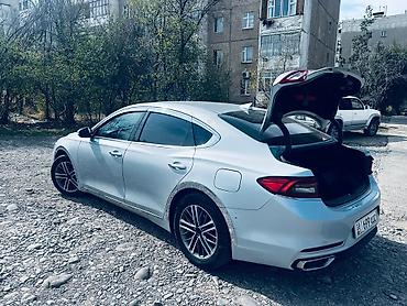 camry se: Hyundai Grandeur: 2017 г., 3 л, Автомат, Газ, Седан — 2