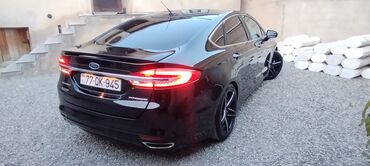 Ford: Ford Fusion: 2 l | 2018 il 205000 km Sedan — 11