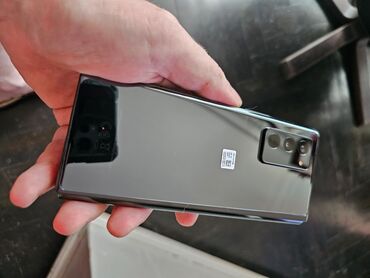 iphone 5 telefon: Samsung Galaxy Z Fold2 5G SM-F916B - 256GB Malo korišten jer je brzo
