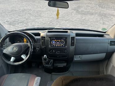 Легкий грузовой транспорт: Легкий грузовик, Mercedes-Benz, Стандарт at lalafo.kg — 7 Легкий грузовой транспорт: Легкий грузовик, Mercedes-Benz, Стандарт — 7